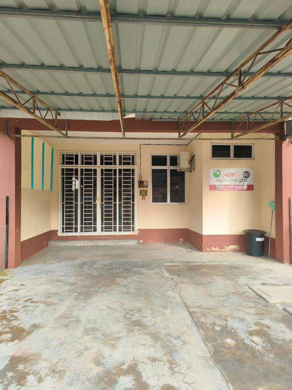 Wafiy Homestay Macang Exterior foto