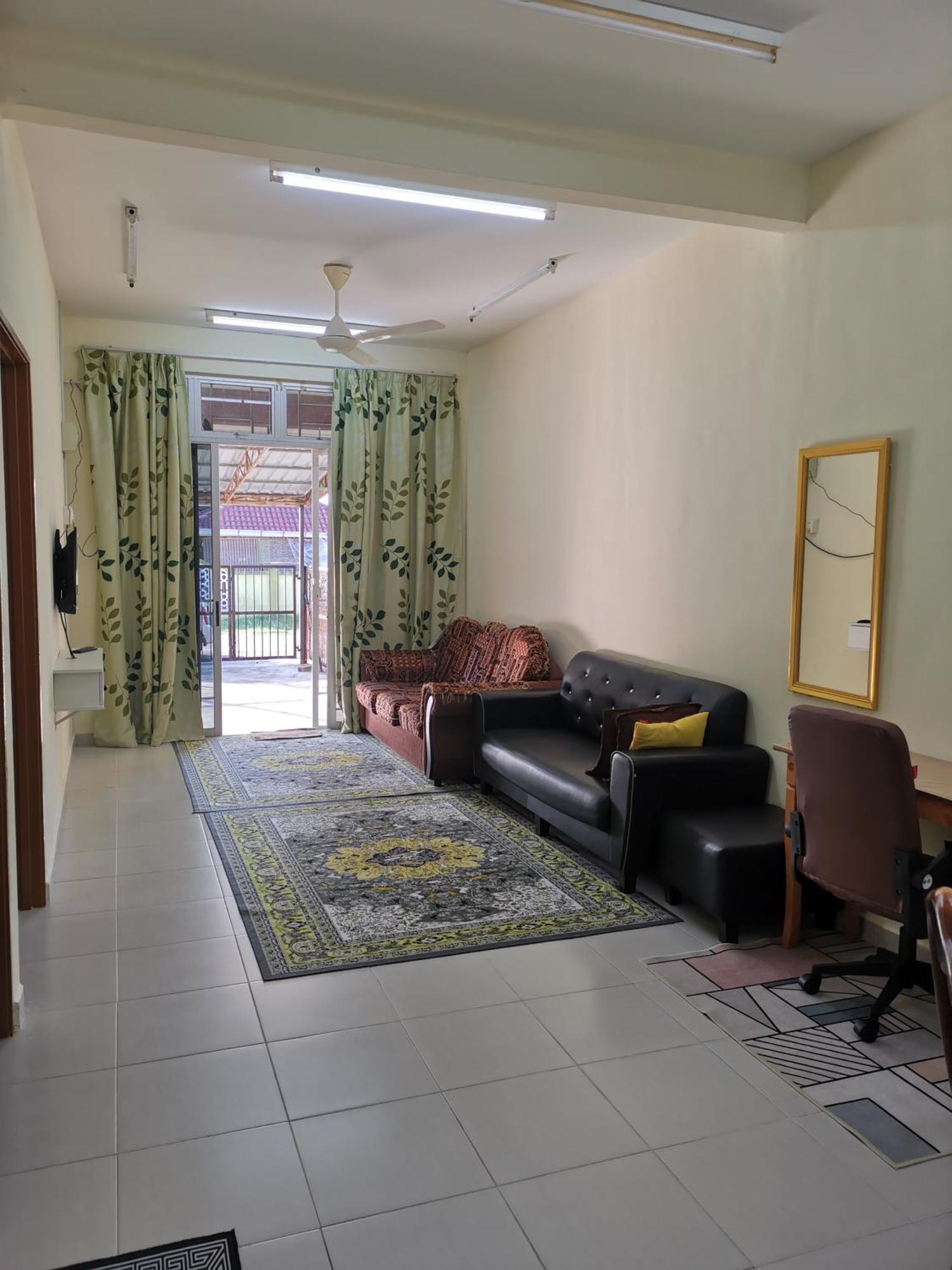Wafiy Homestay Macang Exterior foto